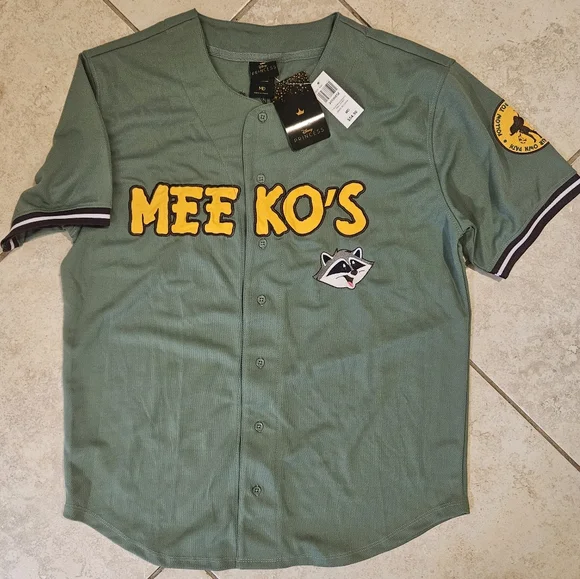 Disney Woman's Green Pochahontas Basball Jersey Top - Picture 1 of 4